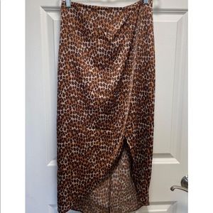 Urban Outfitters - Midi Cheetah Skirt